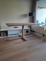 Eettafel met stalen kruispoot en gelamineerd blad, Ophalen, 50 tot 100 cm, Zo goed als nieuw, 150 tot 200 cm