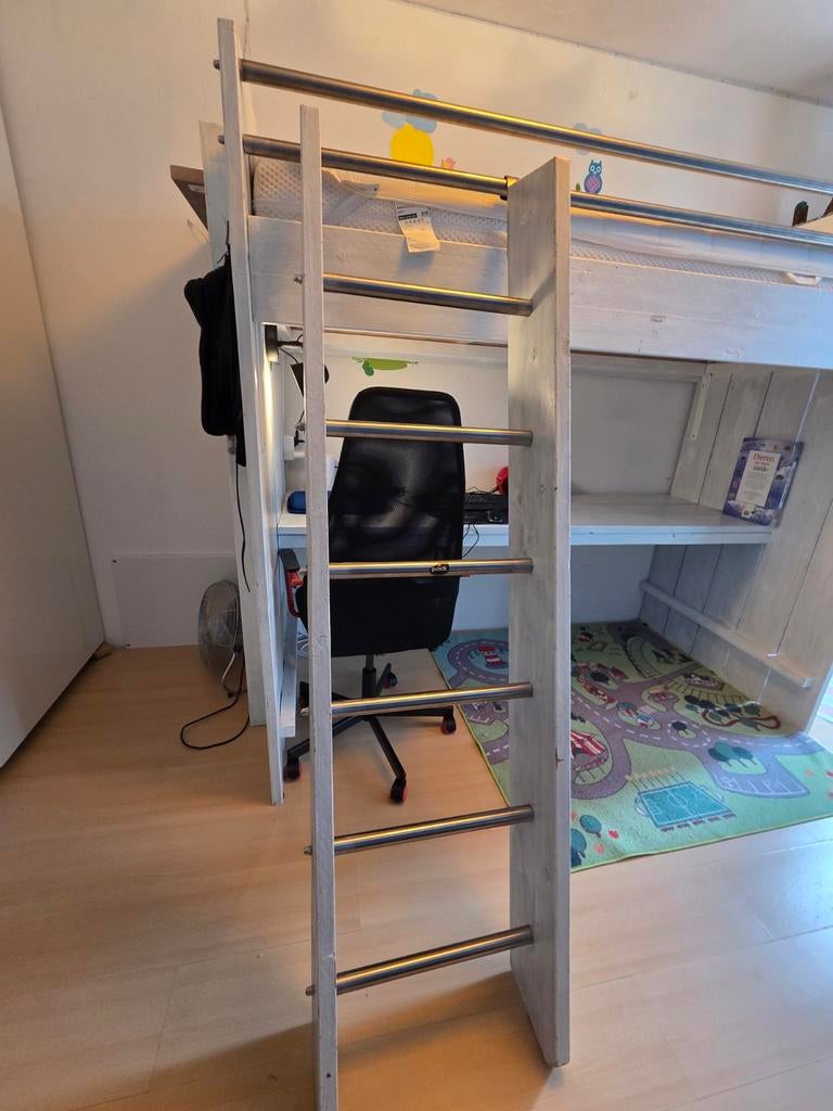 Hoogslaper met bureau - Ideaal voor kinderkamers, Ophalen, Gebruikt, Hoogslaper