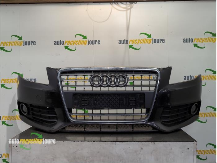 Voorbumper van een Audi A4 (LZ7L), Gebruikt, -, -, Audi