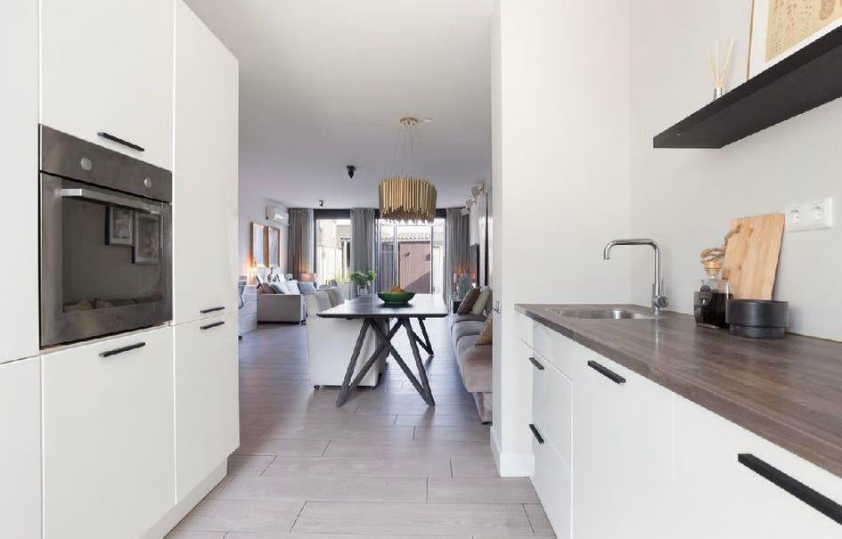 ✨ HOOGGLANS RECHTE KEUKEN MET KASTENWAND ✨, Wit, Enkelwandige keuken, Ophalen of Verzenden, Hout