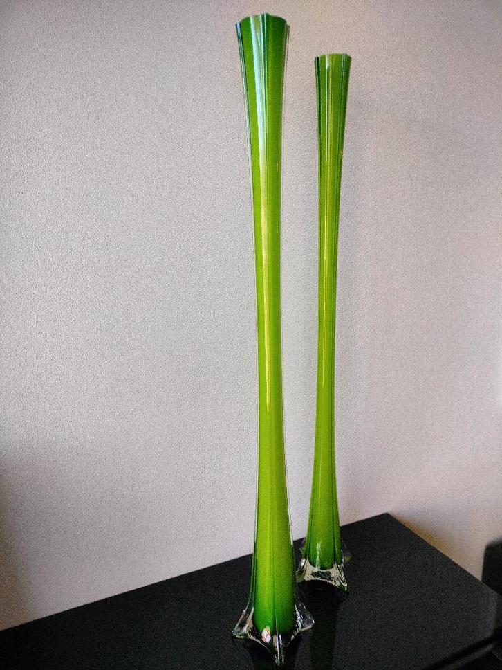 2 x Vaas Groen Glas Appelgroen 100cm Eiffeltoren Design Set, Antiek en Kunst, Antiek | Glas en Kristal, Ophalen
