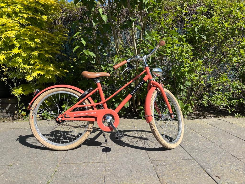 Veloretti Kinderfiets 20 inch, Ophalen, Zo goed als nieuw, Terugtraprem, 20 inch of meer