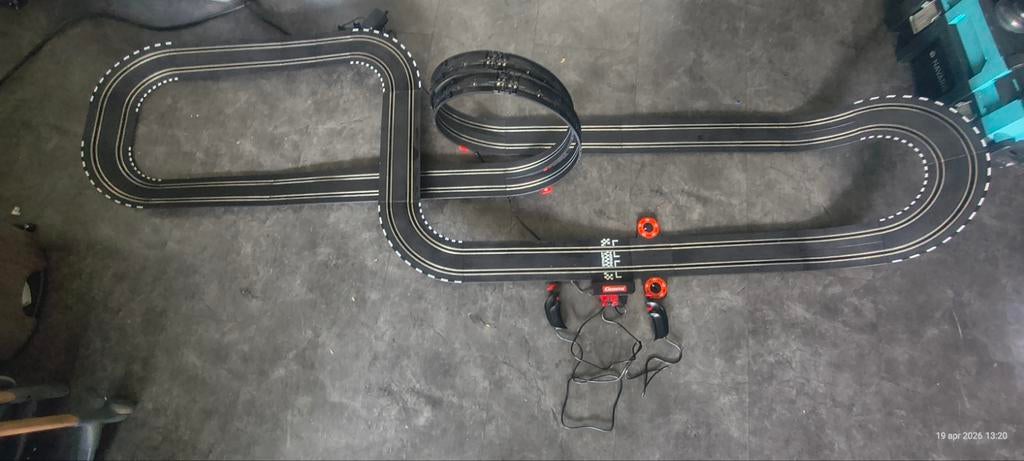 Carrera Go Racebaan (2x) met controllers en adapter, Carrera, Ophalen of Verzenden, Elektrisch, Met looping