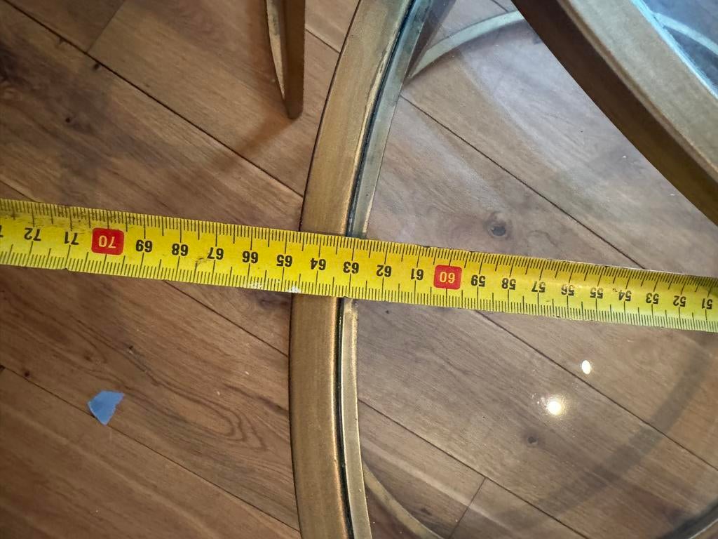 Messing bijzettafeltjes met glas, Huis en Inrichting, Tafels | Bijzettafels, Gebruikt, Rond, 55 tot 75 cm, Glas