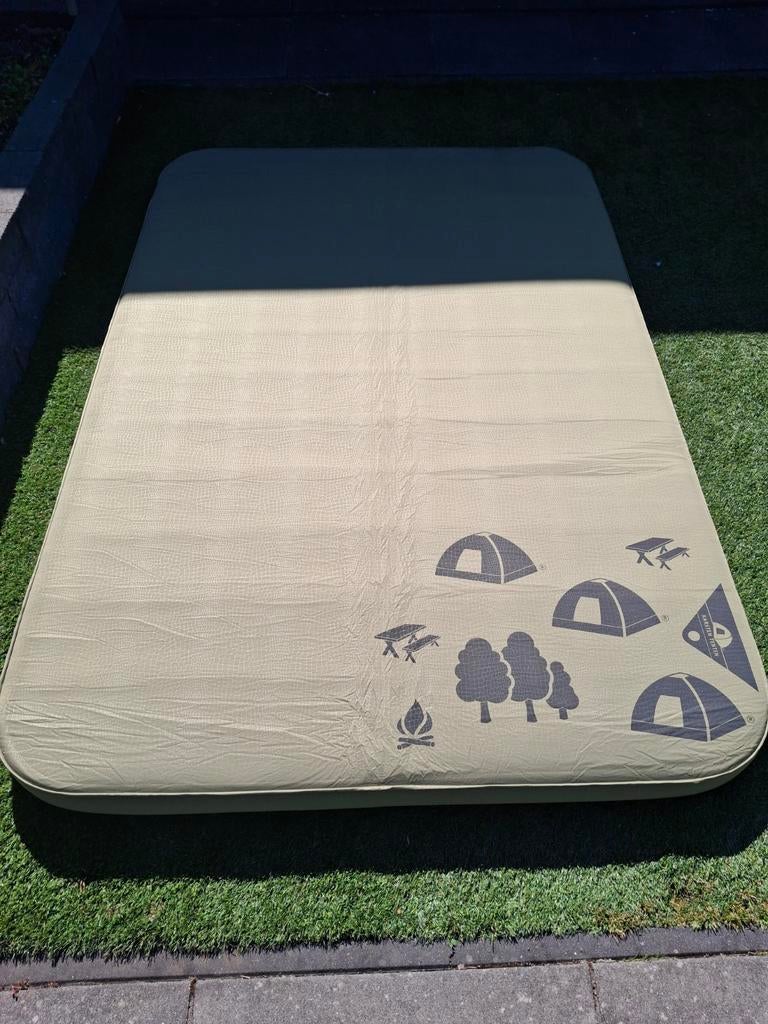 Luchtbed 2 persoons inflatable van Karsten, Ophalen, Zo goed als nieuw, 2-persoons