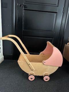Houten poppenwagen, Ophalen, Zo goed als nieuw, Duw- of Trekspeelgoed
