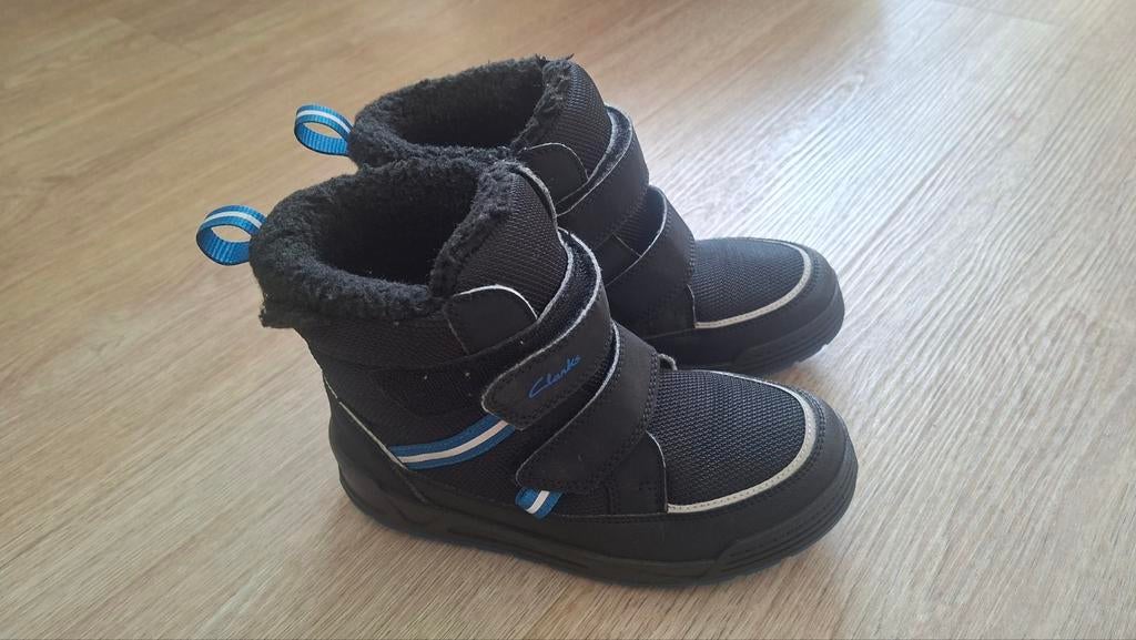 Clarks kinderlaarzen - Maat EU 31 - Zo goed als nieuw, Kinderen en Baby's, Kinderkleding | Schoenen en Sokken, Clarks, Jongen of Meisje