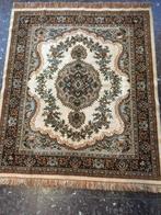 Vintage kleed.  130 cm x 160 cm. Jaren 70., Huis en Inrichting, Stoffering | Tapijten en Kleden, Ophalen of Verzenden, Rechthoekig