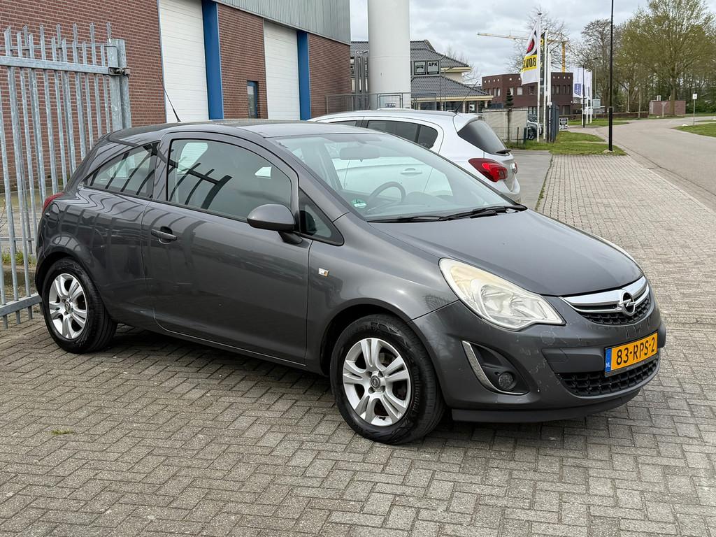 Opel Corsa 1.3 CDTi EcoFlex S/S Cosmo! Airco l Cruise l Elek, Voorwielaandrijving, Euro 5, Gebruikt, Zwart