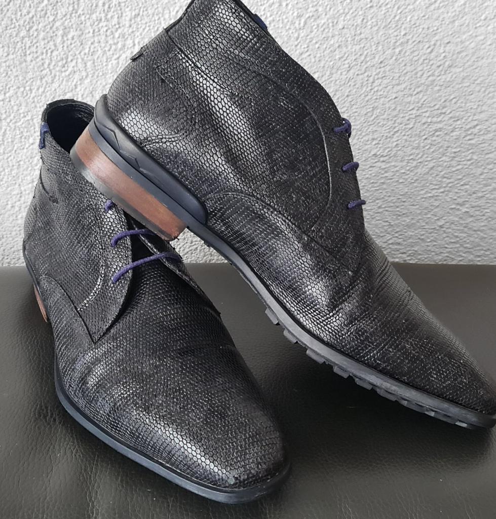 Floris van Bommel herenschoenen in maat 39 / 6, Kleding | Heren, Schoenen, Blauw, Floris van Bommel, Ophalen of Verzenden, Zo goed als nieuw