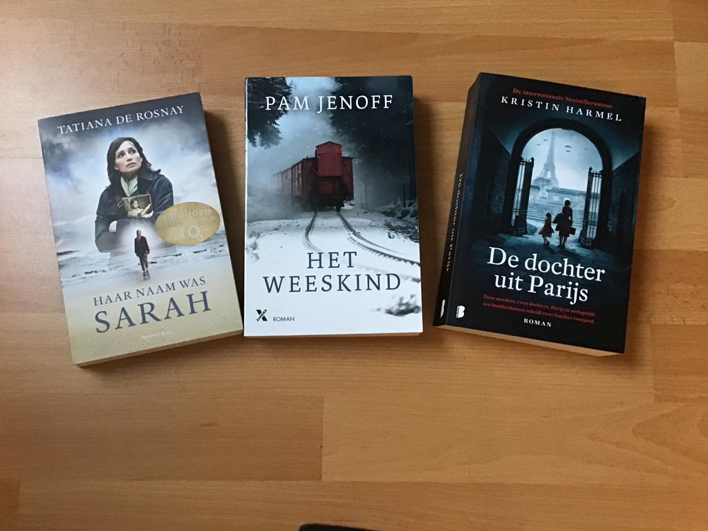 Boeken: Sarah, Het Weeskind, De Dochter uit Parijs, Ophalen of Verzenden, Gelezen, Nederland