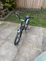 Kinderfiets grijs in zeer goede staat, Fietsen en Brommers, Fietsen | Kinderfietsjes, Ophalen, Zo goed als nieuw, 16 tot 20 inch