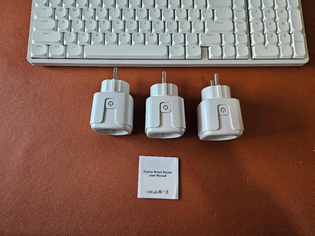 Nieuwe Zigbee slimme stekkers met een elektriciteitsmeter, Hobby en Vrije tijd, Elektronica-componenten, Ophalen of Verzenden