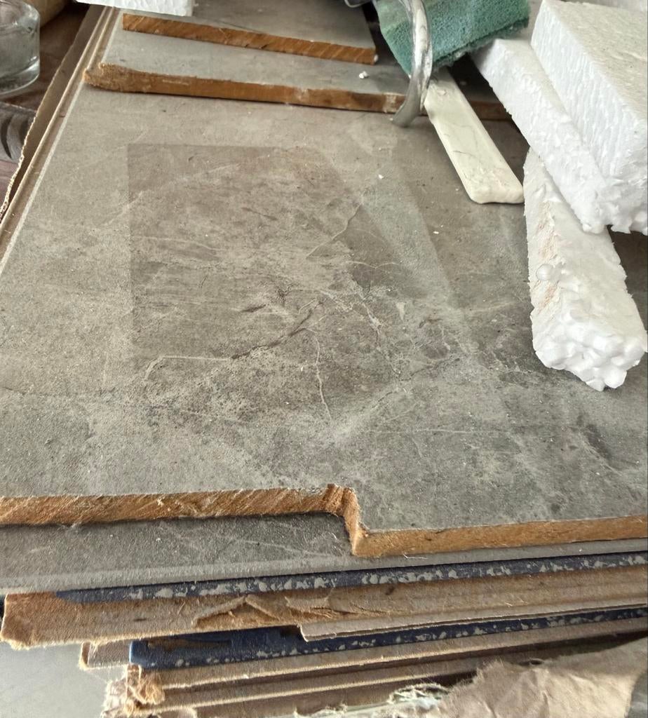 Gratis laminaat marmer grijs mat, Ophalen, Kunststof, Gebruikt, 50 tot 150 cm