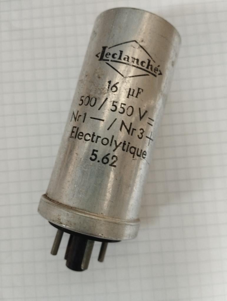 16uf 500v elco, Nieuw, Ophalen of Verzenden, NA, NA