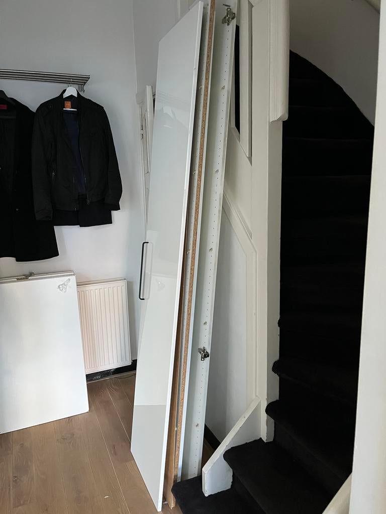 Ikea Pax kast 100x60x236. Wit glans met zwarte handgrepen, Eindhoven