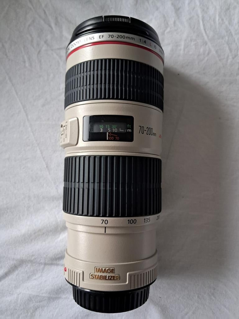 Canon EF 70-200mm f/4 L IS USM Zoomlens, Ophalen of Verzenden, Zo goed als nieuw, Telelens, Zoom