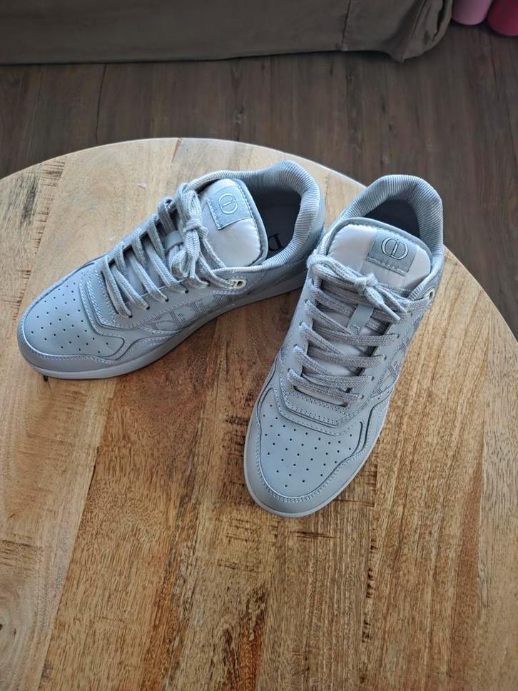 Dior B27 Sneakers Maat 41 - Zo goed als nieuw, Kleding | Heren, Schoenen, Zo goed als nieuw, Sneakers of Gympen, Ophalen of Verzenden