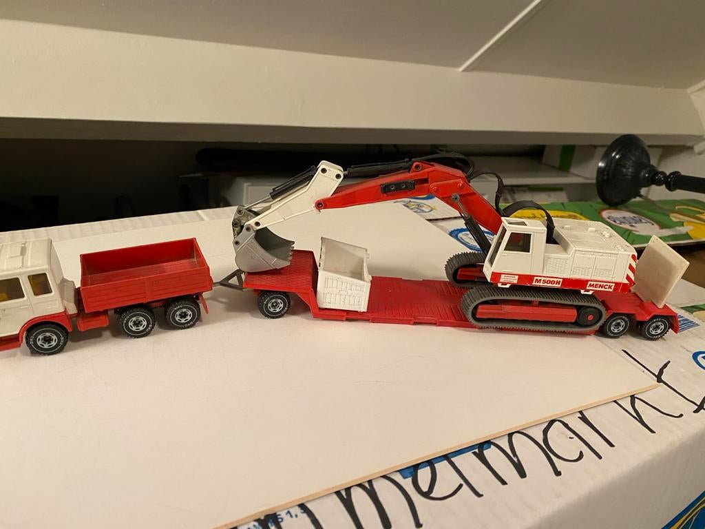 MAN met buldozer lading, Ophalen of Verzenden, Gebruikt, Bus of Vrachtwagen, SIKU