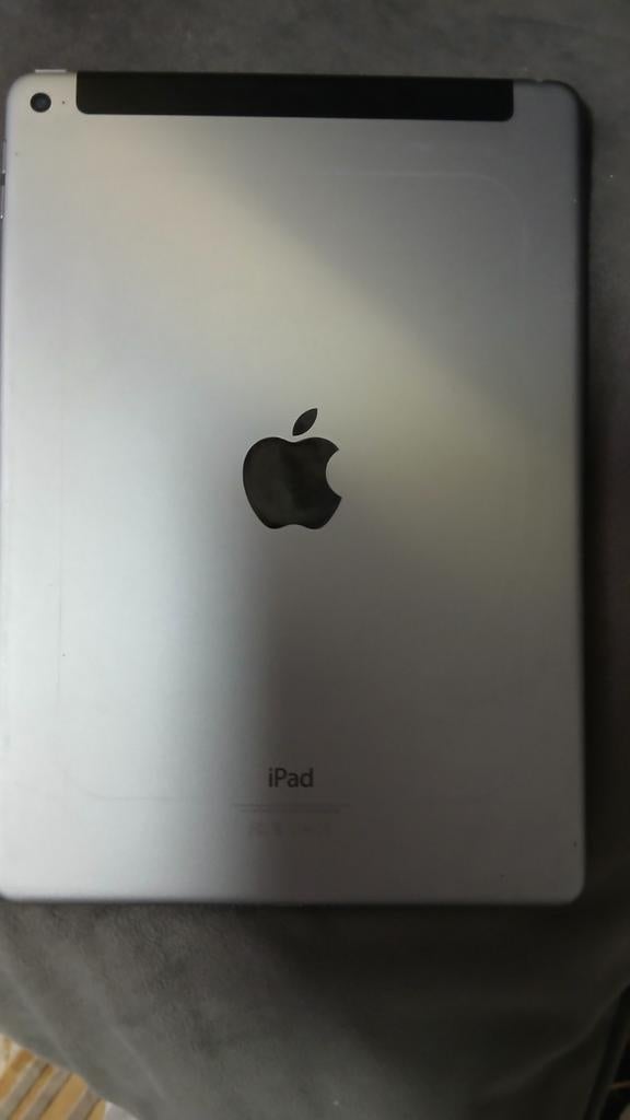 Apple iPad grijs air 7th generatie, Computers en Software, Apple iPads, Ophalen of Verzenden