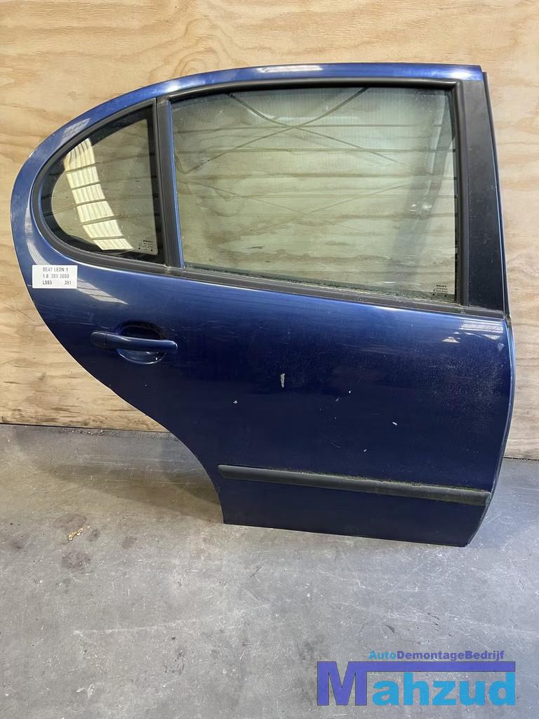 SEAT LEON 1 BLAUW L5S5 rechts achter deur 1999-2005, Auto-onderdelen, Gebruikt, Deur, Autovia A-2, Km 585 585
08760  Martorell, ES