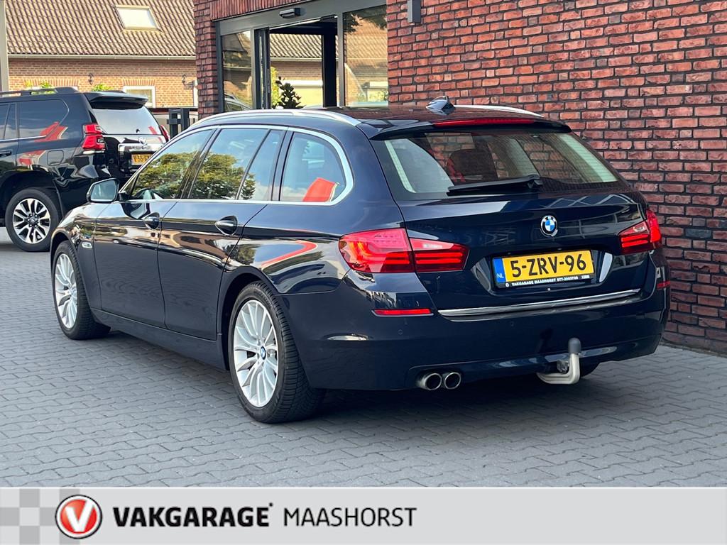 BMW 5-serie Touring 520i Executive ParkeerSensoren/LED/Clima, Auto's, Automaat, 12 maanden, Gebruikt, Euro 6