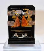 Japans miniatuur kastje., Antiek en Kunst, Ophalen of Verzenden