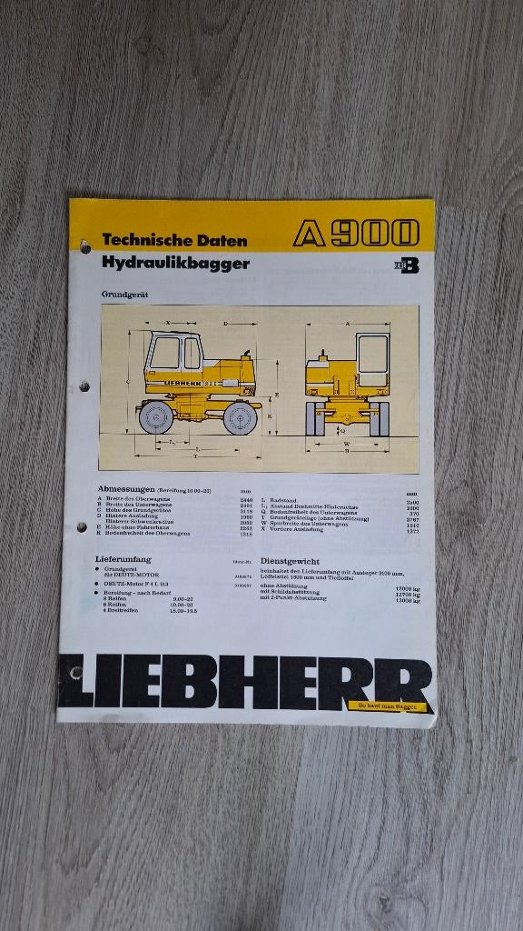 Liebherr A900 graafmachine folder, Ophalen of Verzenden, Gelezen
