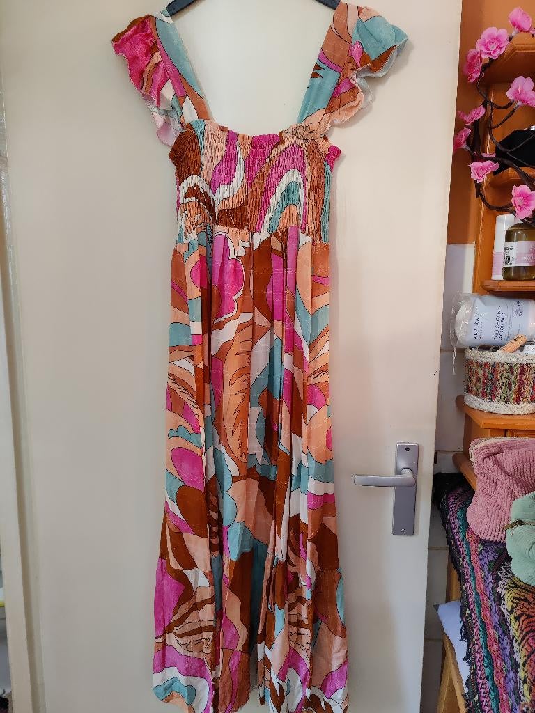 nieuwe zomer jurk one size ,past tot maat 44, Ophalen of Verzenden, Nieuw, Maat 42/44 (L), Onder de knie