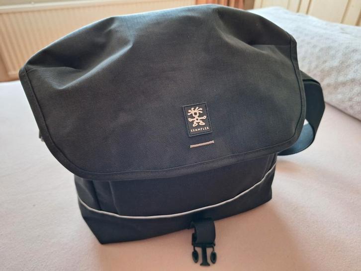 Crumpler Medium Fototas - Nieuwstaat met Diverse Vakken, Audio, Tv en Foto, Fotografie | Fototassen, Zo goed als nieuw, Schoudertas