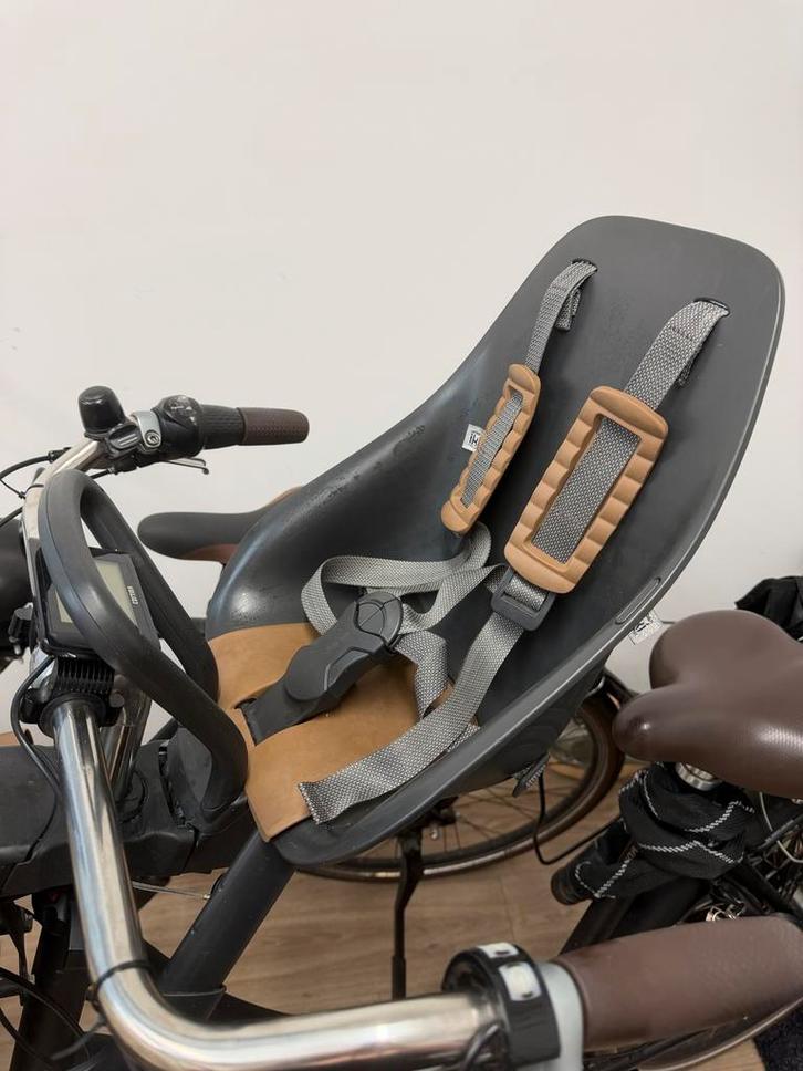 Urban Iki voorzitje met windscherm, adapter en stuurtje, Fietsen en Brommers, Fietsaccessoires | Fietsstoeltjes, Zo goed als nieuw