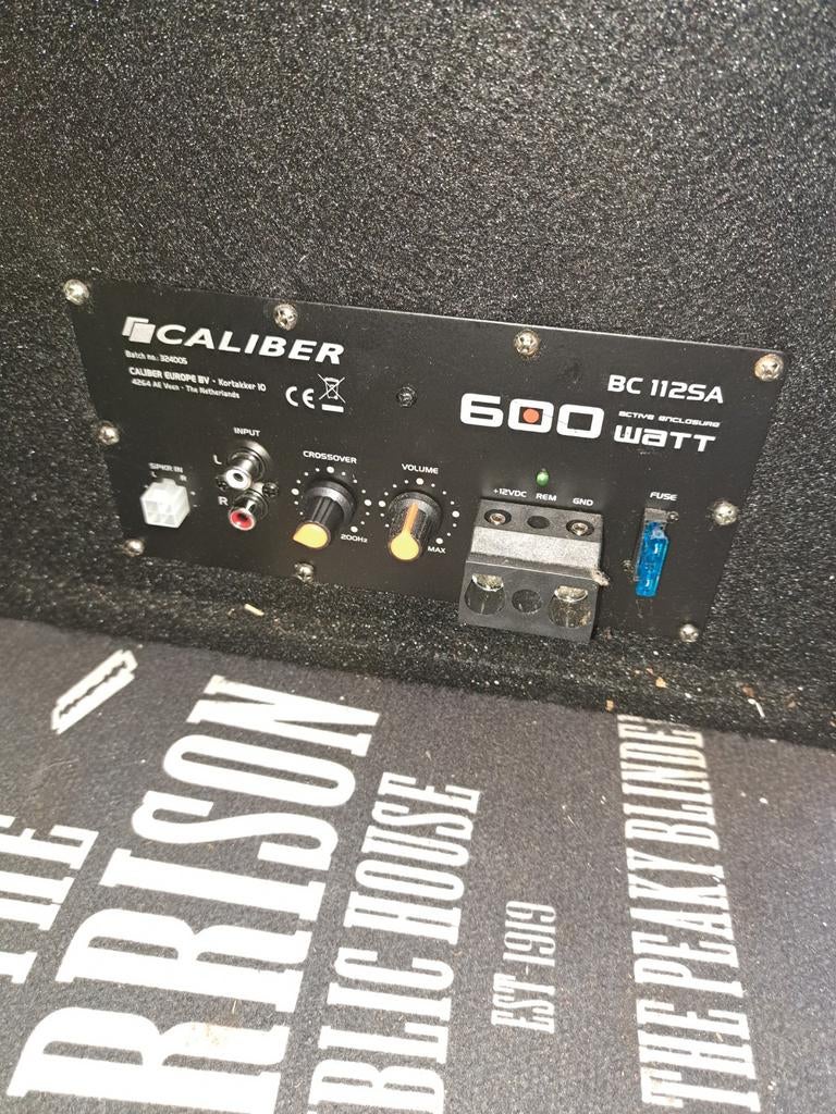 Caliber BC1125A Subwoofer 600W, Auto diversen, Ophalen of Verzenden