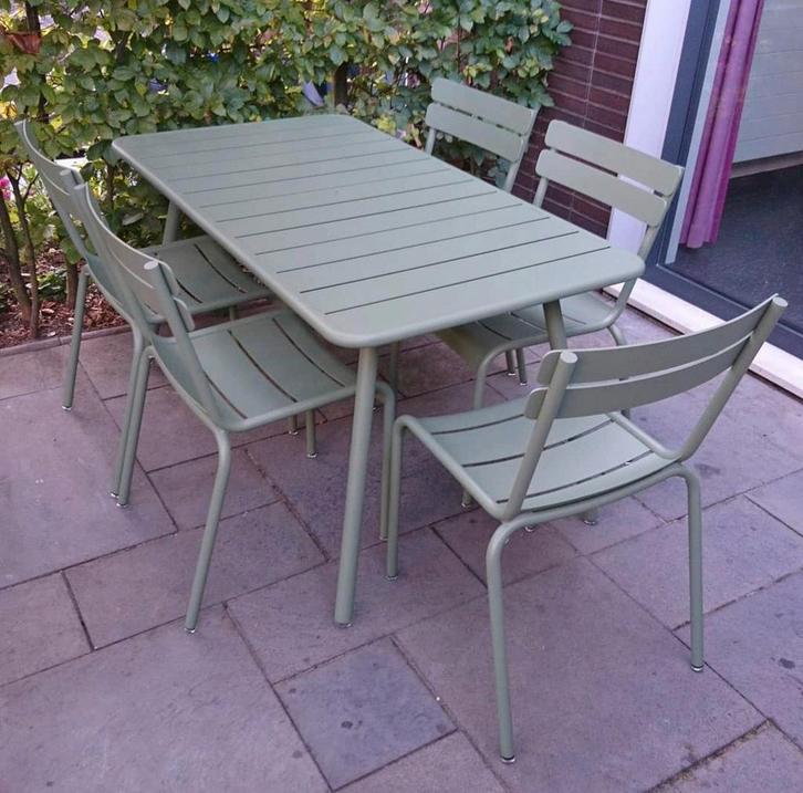 Nieuwe fermob Luxembourg tafel 143x80 rozemarijn, Tuin en Terras, Tuintafels, Nieuw, Rechthoekig, Aluminium, Ophalen