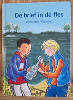 De brief in de fles - Dyslexie - AVI 3 - AVI E3 - Groep 3, Ophalen of Verzenden, Zo goed als nieuw, Vivian den Hollander, Fictie algemeen