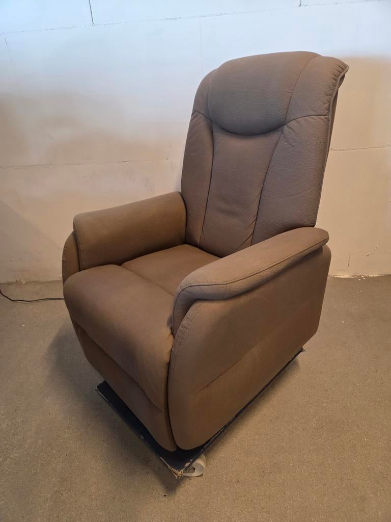 Sta op stoel / opsta stoel type Paris, Ophalen, Minder dan 75 cm, 50 tot 75 cm