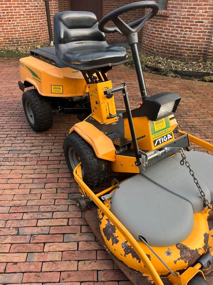 Stiga Park HST, Tuin en Terras, Zitmaaiers, Gebruikt, 90 tot 120 cm, Elektrische starter, Mulchfunctie, Ophalen of Verzenden