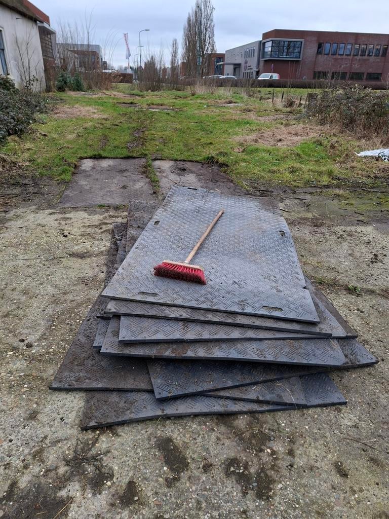 Duurzame kunststof rijplaten 120x240 cm (B-klasse), Doe-het-zelf en Verbouw, Platen en Panelen, Ophalen, Gebruikt, Overige materialen