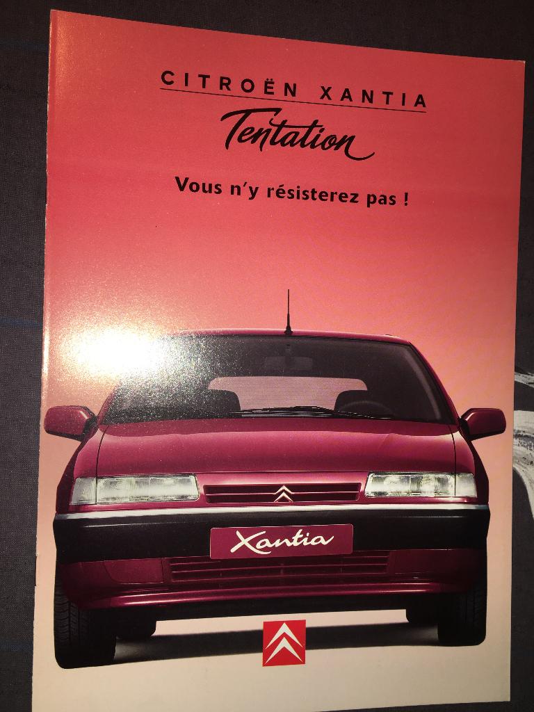 9x Citroën Xantia aktiemodellen brochures folders FR en NL, Boeken, Auto's | Folders en Tijdschriften, Zo goed als nieuw, Citroën