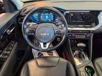 Kia Niro 1.6 GDi Hybrid ExecutiveLine|GARANTIE|PANO|TREKHAAK, Gebruikt, Euro 6, Blauw, 1390 kg