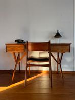 Vintage Design Bureau / Sidetable - Prachtig Hout, Ophalen of Verzenden, Gebruikt, Bureau