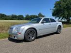 Prachtige Chrysler 300C 5.7 V8 AUT 2004 Grijs metallic, Automaat, 8 cilinders, 5654 cc, 340 pk