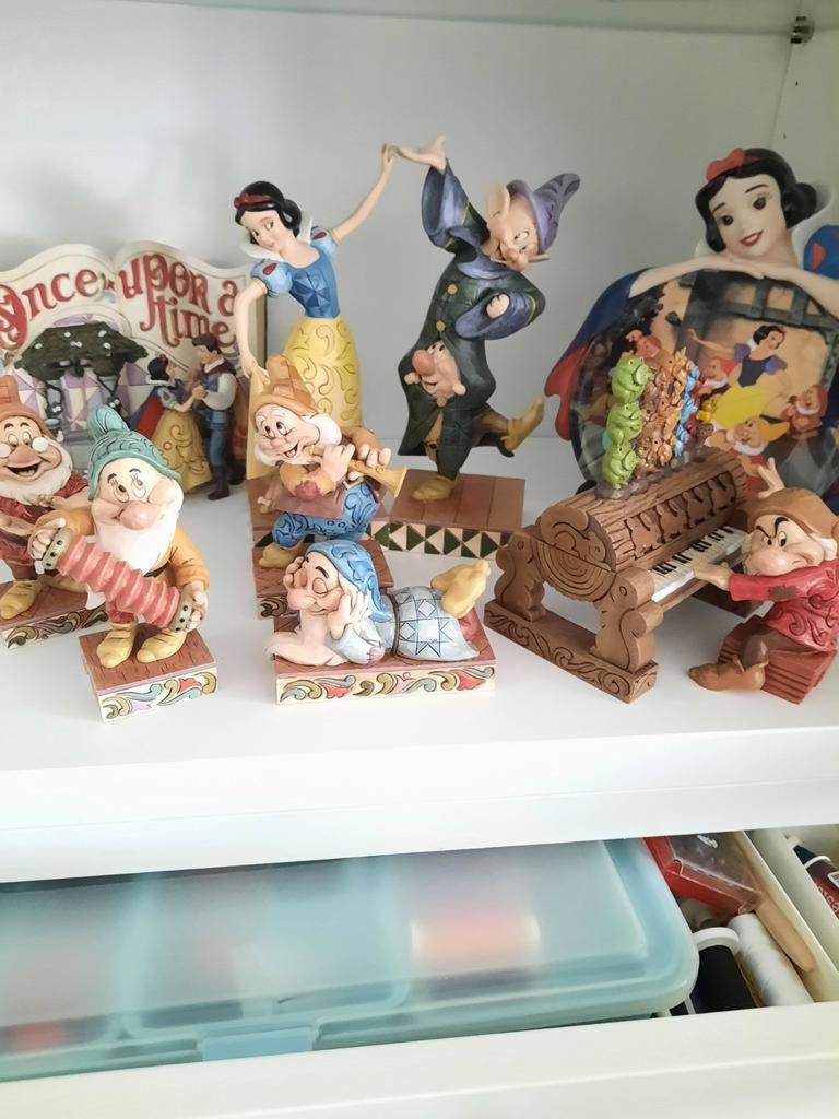 Disney traditions Sneeuwwitje en de zeven dwergen dansen, Verzamelen, Disney, Ophalen, Sneeuwwitje of Doornroosje, Zo goed als nieuw