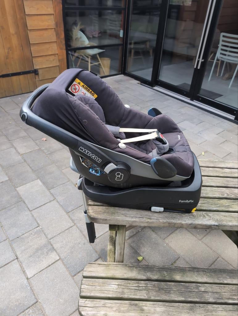 Maxi-Cosi autostoel met FamilyFix Isofix base, Kinderen en Baby's, Autostoeltjes, Ophalen of Verzenden