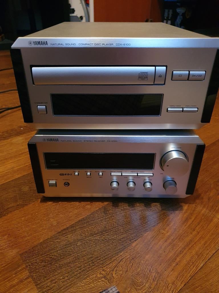 Yamaha CDX-E100 CD-speler en RX-E100 Stereo Receiver, Audio, Tv en Foto, Stereo-sets, Ophalen, Cd-speler, Overige merken