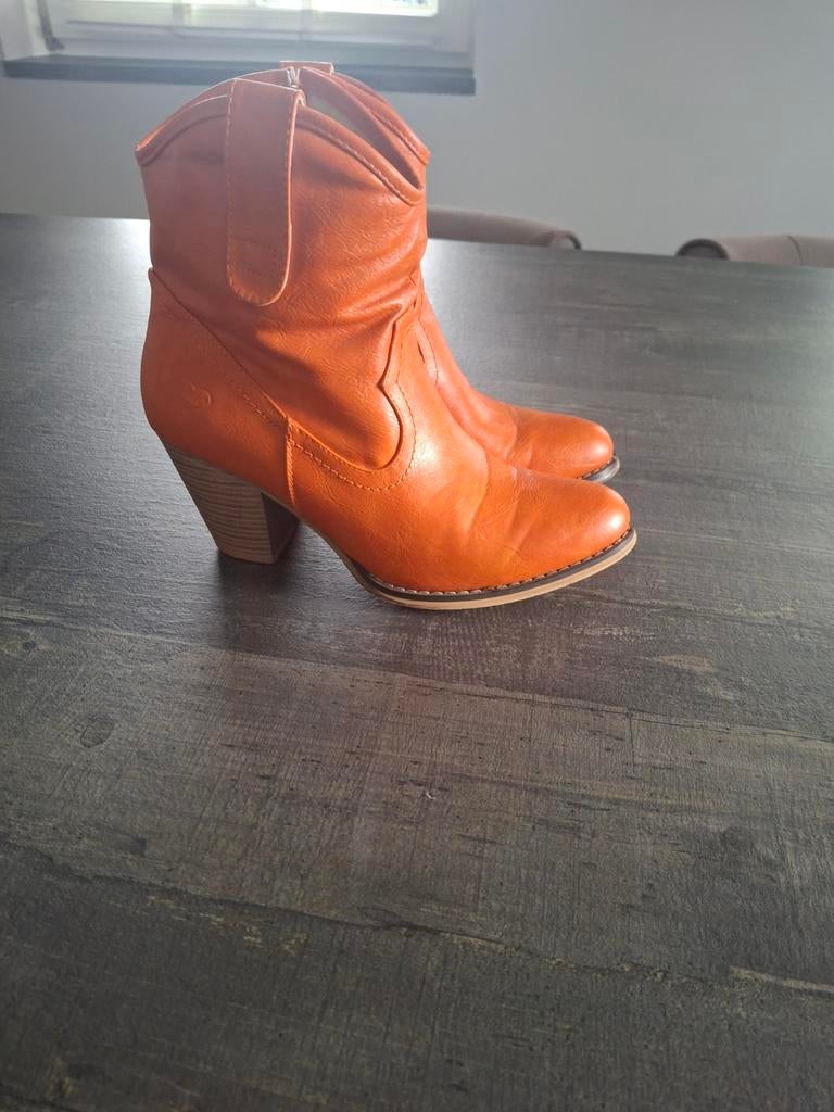 Oranje laarsjes, Ophalen of Verzenden, Zo goed als nieuw, Oranje