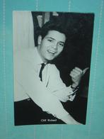 14) Zwart-wit ansichtkaart Cliff Richard, Verzamelen, Ophalen of Verzenden, 1960 tot 1980, Ongelopen, Sterren en Beroemdheden
