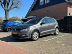 Volkswagen Polo 1.2 TSI 66KW 2016 Grijs, 40 €/maand, 4 cilinders, Handgeschakeld, Particulier