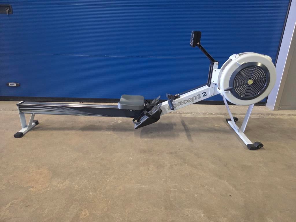 Concept 2 roeitrainer zo goed als nieuw 7 uur gebruikt, Ophalen, Zo goed als nieuw, Overige typen