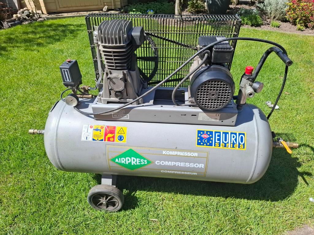 Airpress Compressor HL 310/100 - Krachtige en Betrouwbaar, Ophalen