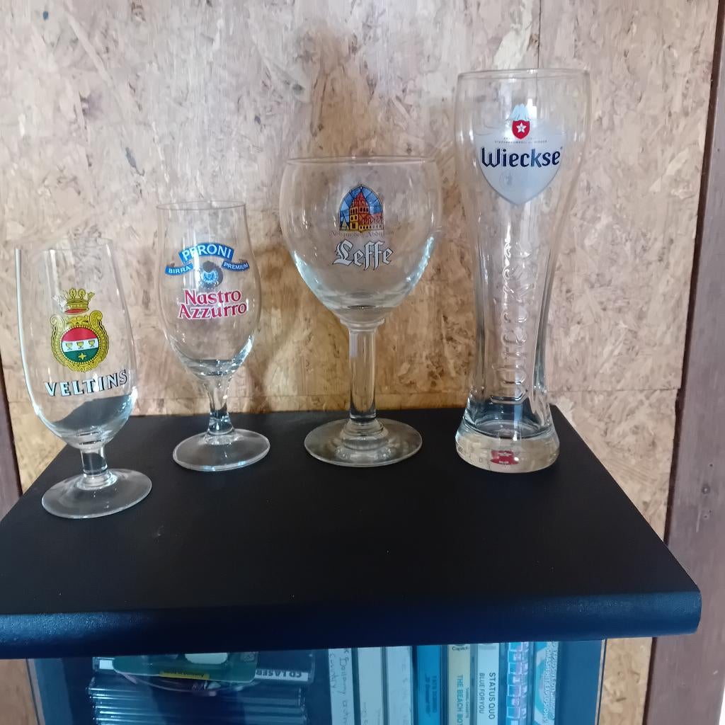 4 bier/sierglazen, Verzamelen, Biermerken, Ophalen, Nieuw, Glas of Glazen, Overige merken